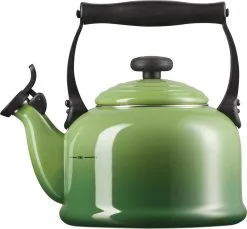 Le Creuset Wasserkessel Tradition In Bamboo Green
