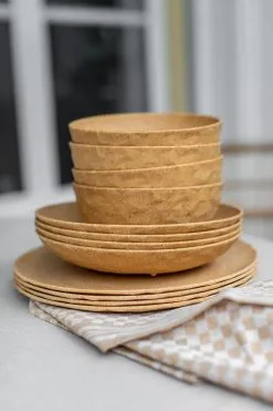 Koziol Teller Groß, 4er-Set In Wood 6 Koziol Teller Groß, 4er-Set In Wood -Kaffee Espresso Verkäufe 5004 5005 5006 CLUB 702 stack 1