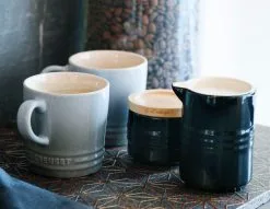 Le Creuset Becher In Perlgrau, 200 Ml 7 Le Creuset Becher In Perlgrau, 200 Ml -Kaffee Espresso Verkäufe 91007220541000 LS neu 1