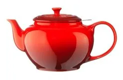 Le Creuset Klassische Kanne Mit Sieb 1,3 L In Kirschrot